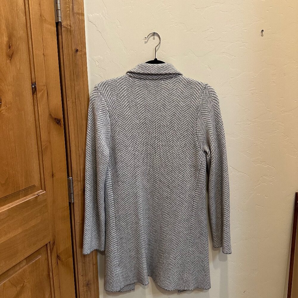 Cardigan - Picture 2 of 5